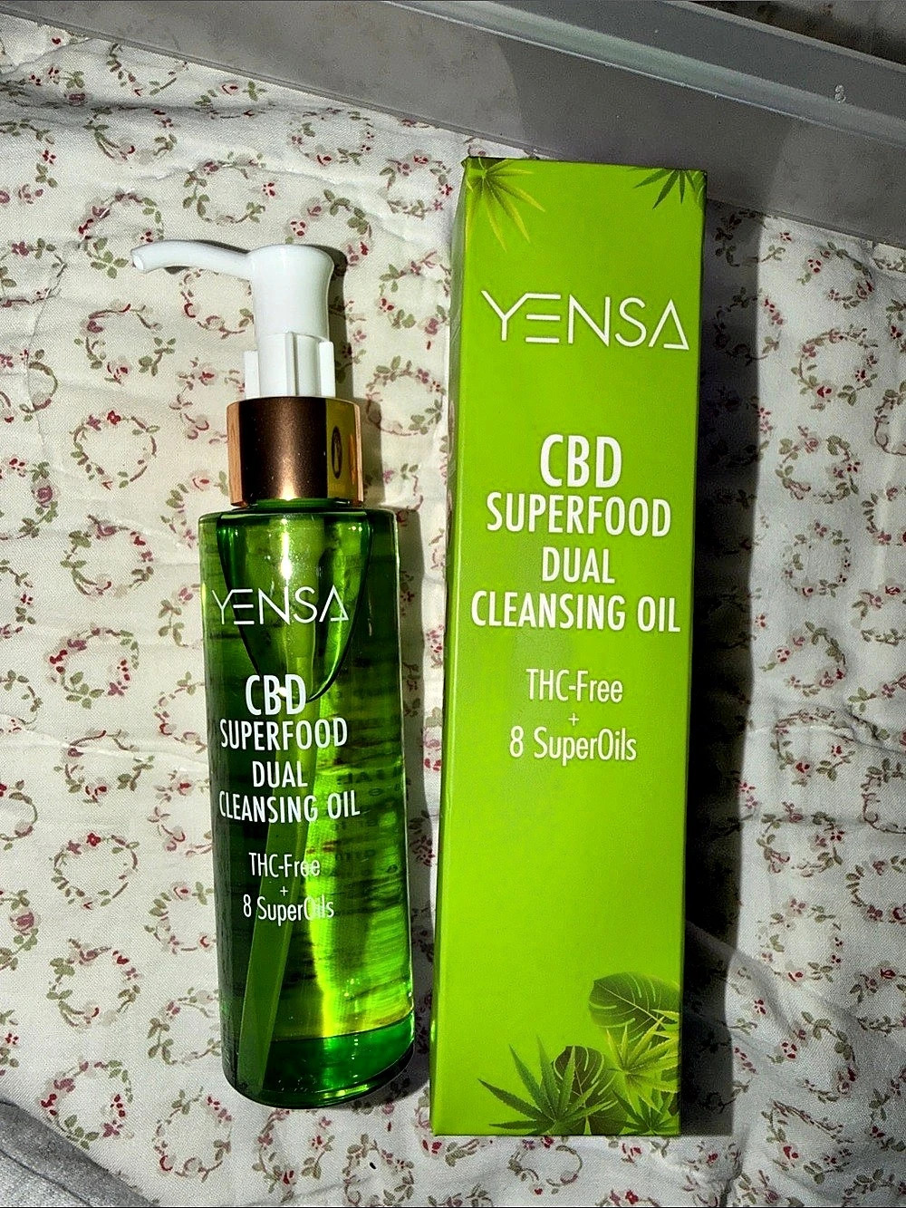Yensa CBD Superfood Dual Cleansing Oil CBD Cleansing Oil Green NWT